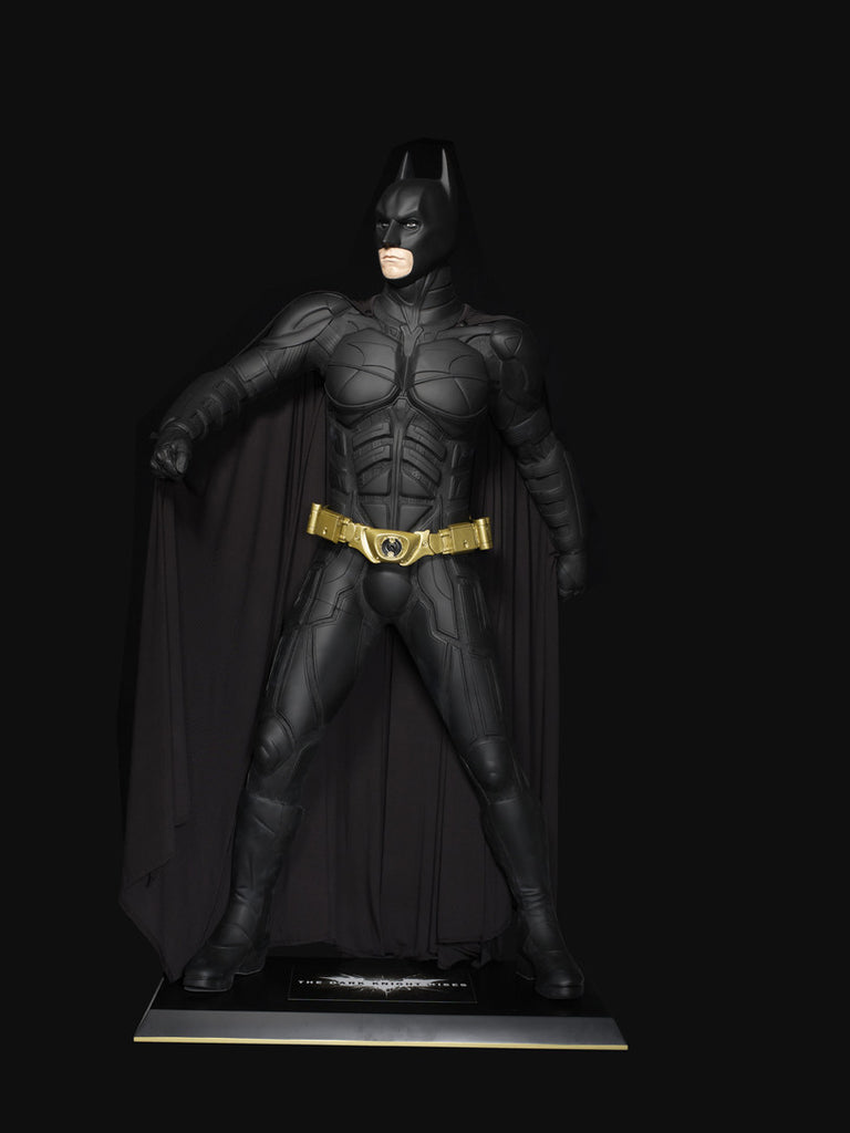 The Dark Knight Rises: BATMAN - Life-size Collectible Statue