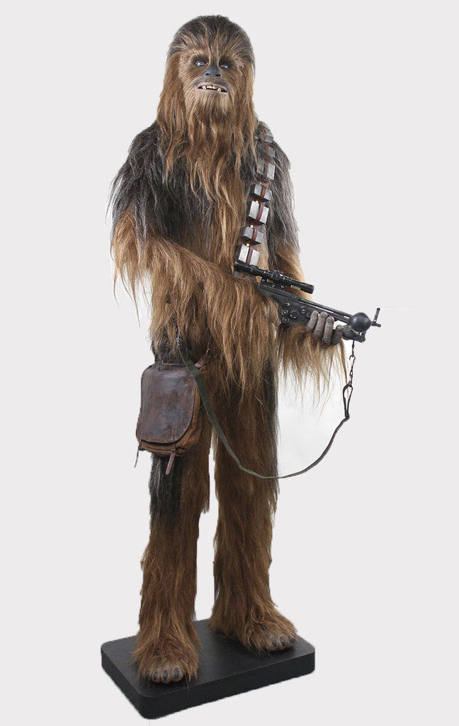 STAR WARS SAGA – LIFE-SIZE CHEWBACCA (custom museum-quality statue)