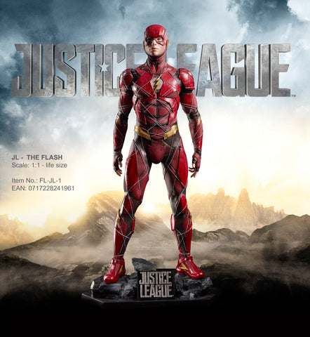 JUSTICE LEAGUE - "THE FLASH" LIFE-SIZE STATUE